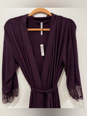 Soma Plum Purple Lace Trim Long Robe S/M NWT